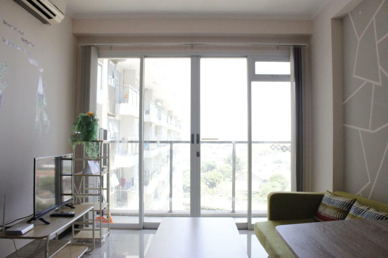 Spacious And Well Appointed 2br @ Gateway Pasteur By Travelio Apartemen Bandung